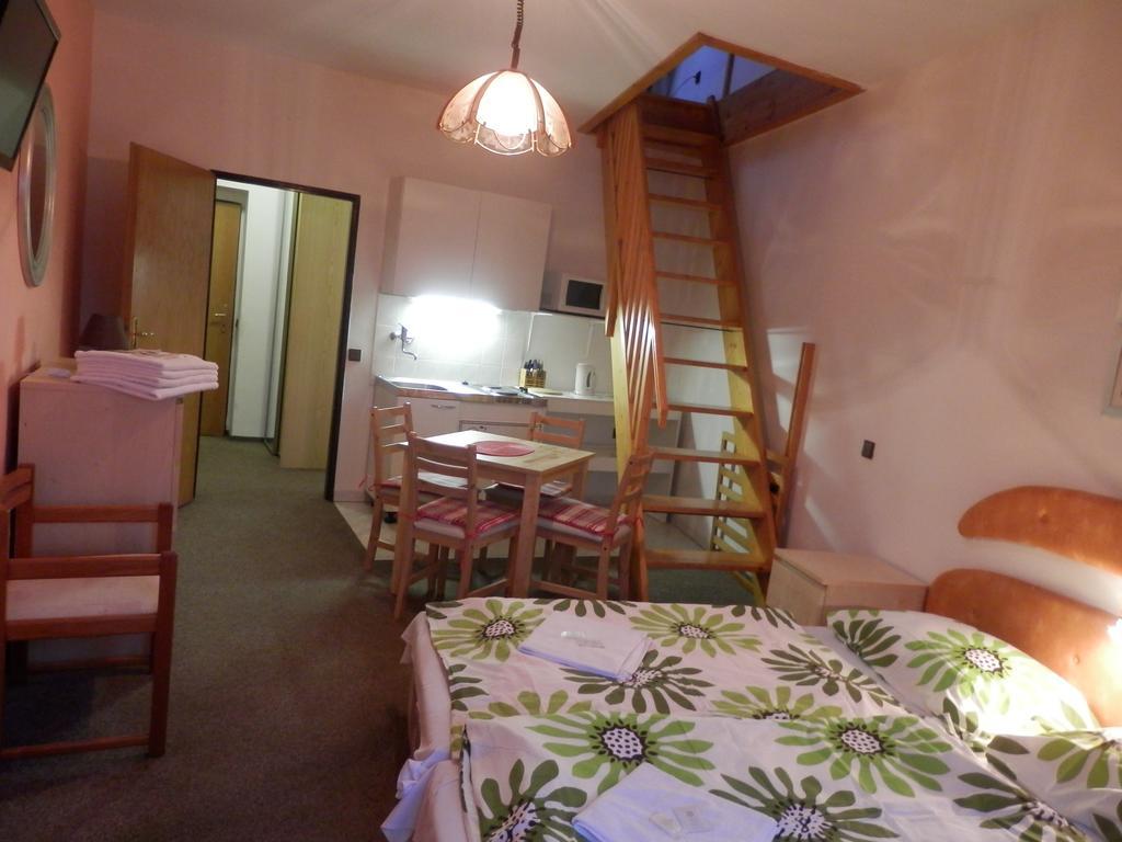 Pension Mona Гаррахов Номер фото