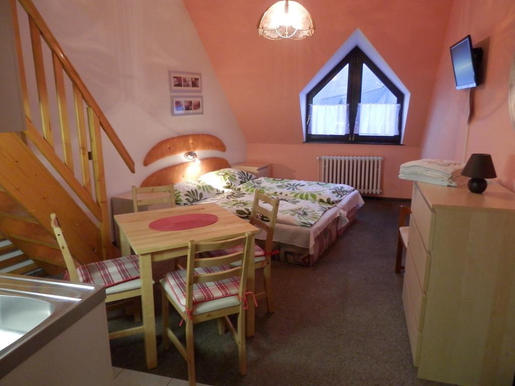 Pension Mona Гаррахов Номер фото