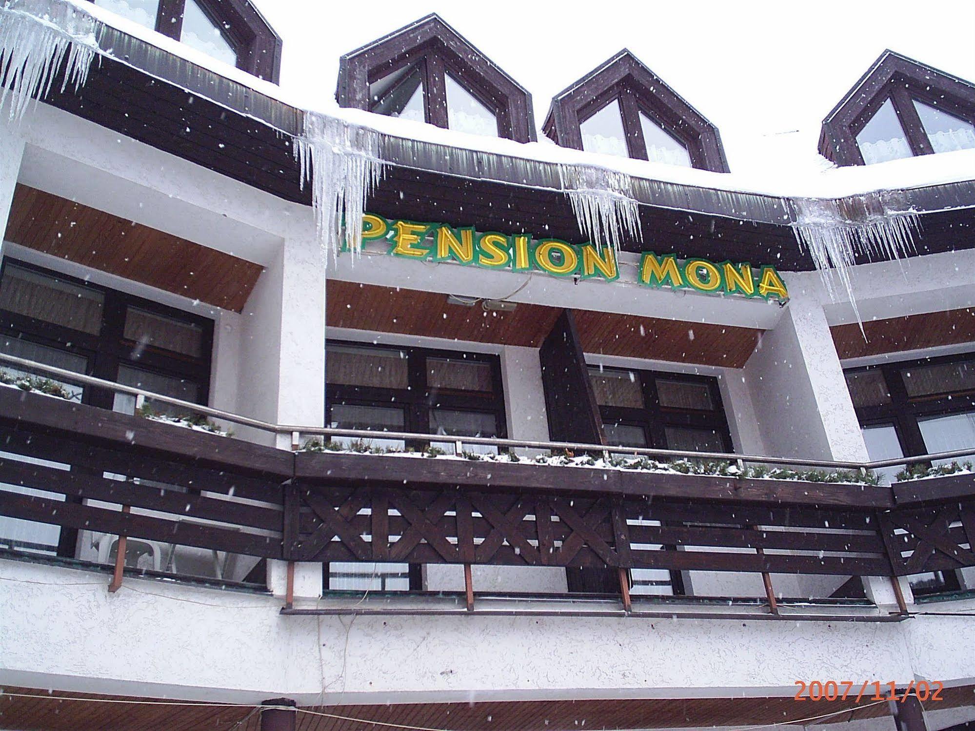 Pension Mona Гаррахов Экстерьер фото